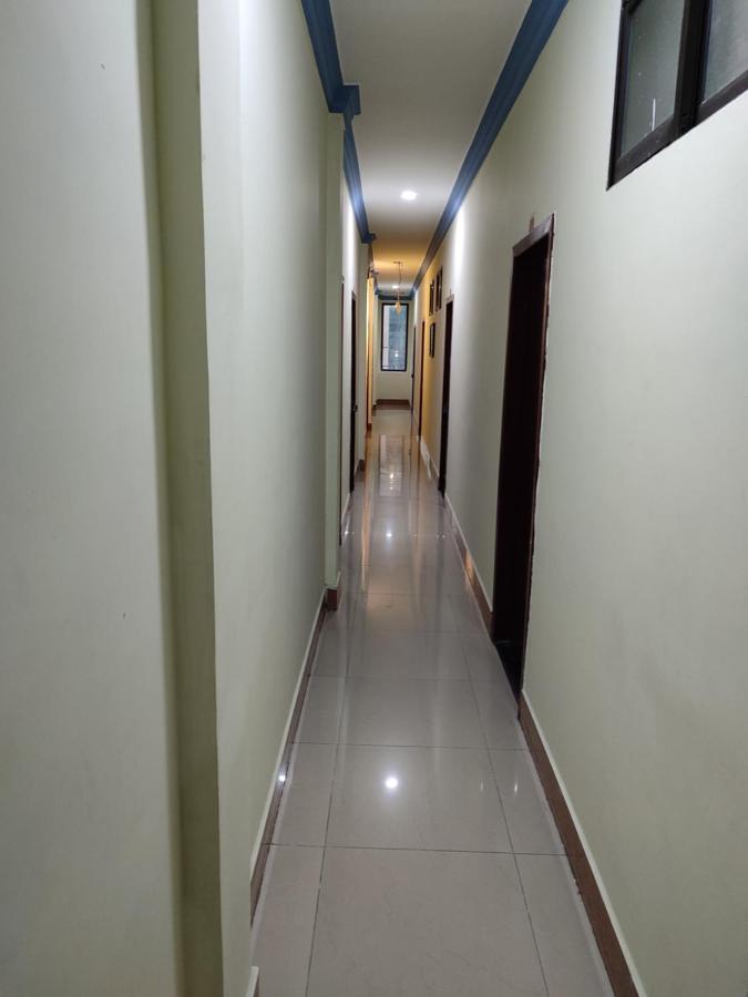 Galaxy Rs Hotel Phnom Penh Exterior photo